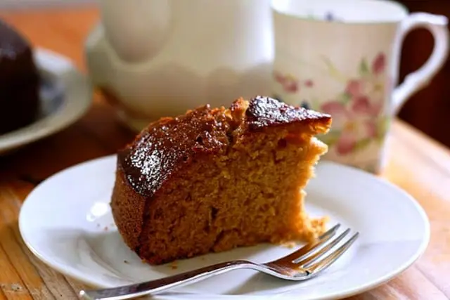 Scottish Heather Honey Cake