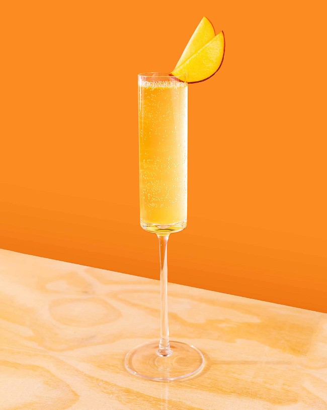 Image of Bellini aux pêches sans alcool