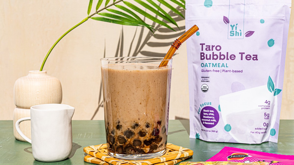 Image of Taro Bubble Smoothie featuring Yishi Foods Taro Bubble Tea Oatmeal
