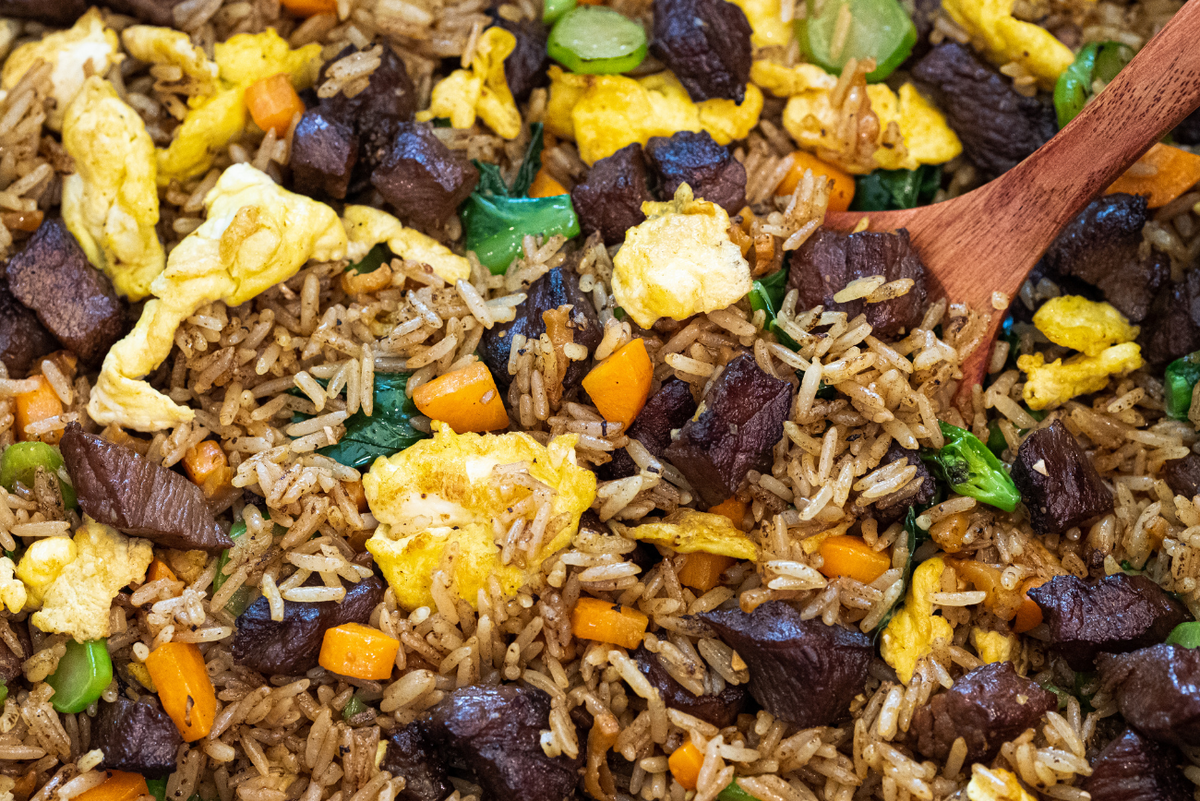 Beef Fried Rice with Chinese Broccoli (牛肉芥蓝炒饭)
