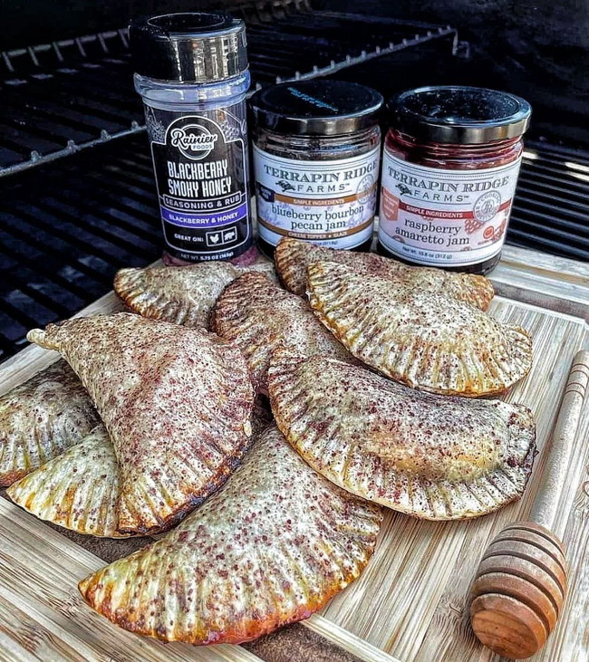 Double Berry Cheesecake Empanada