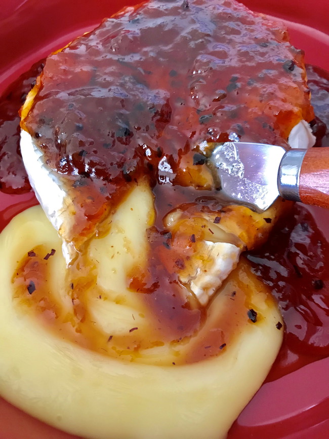 Brie with Apple, Maple, and Bacon Jam