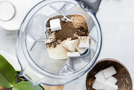 Image of Creamy MCT: Creamy Coconut Vanilla Bean Smoothie