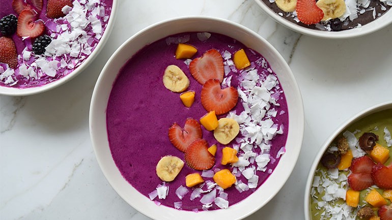 Image of Pitaya Superfood Smoothie Bowl Recipe