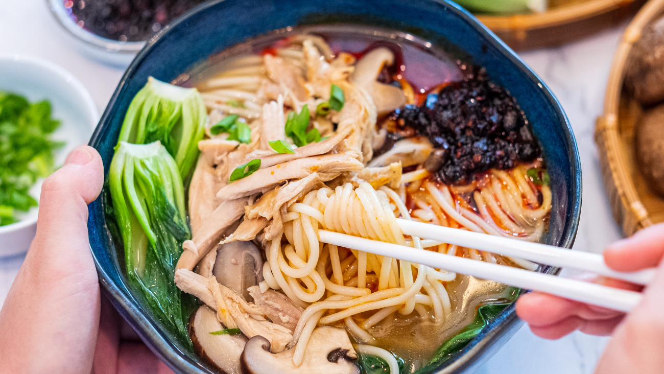 Image of Easy Chicken Noodle Soup (20 Min Dinner Recipe)