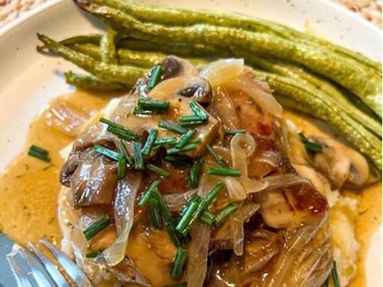 Image of Pork Chops with Mushroom & Onion Gravy
