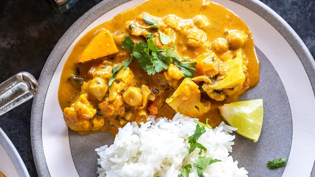 Image of Vegetable & Chickpea Coconut Curry
