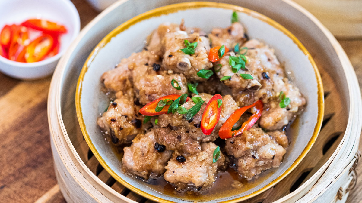 Steam Ribs in Black Bean Sauce (豉汁蒸排骨)