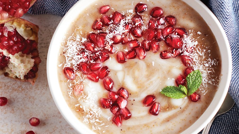 Pomegranate Amaranth Porridge Recipe | Navitas Organics