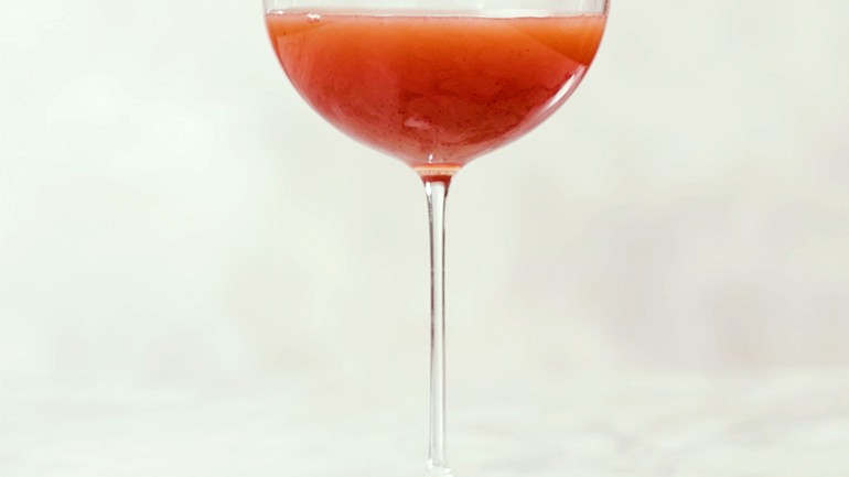 Image of Pomegranate Martini Recipe