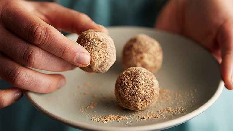 Image of Powdered Doughnut Bites Recipe