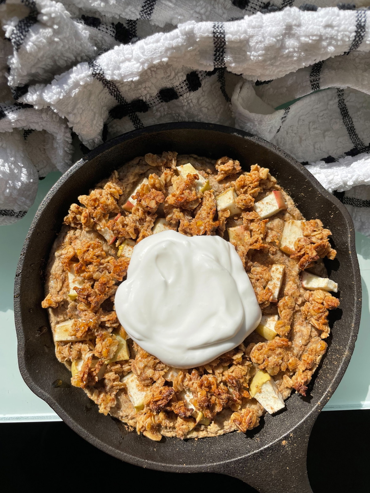 Apple Crumble Baked Oats
