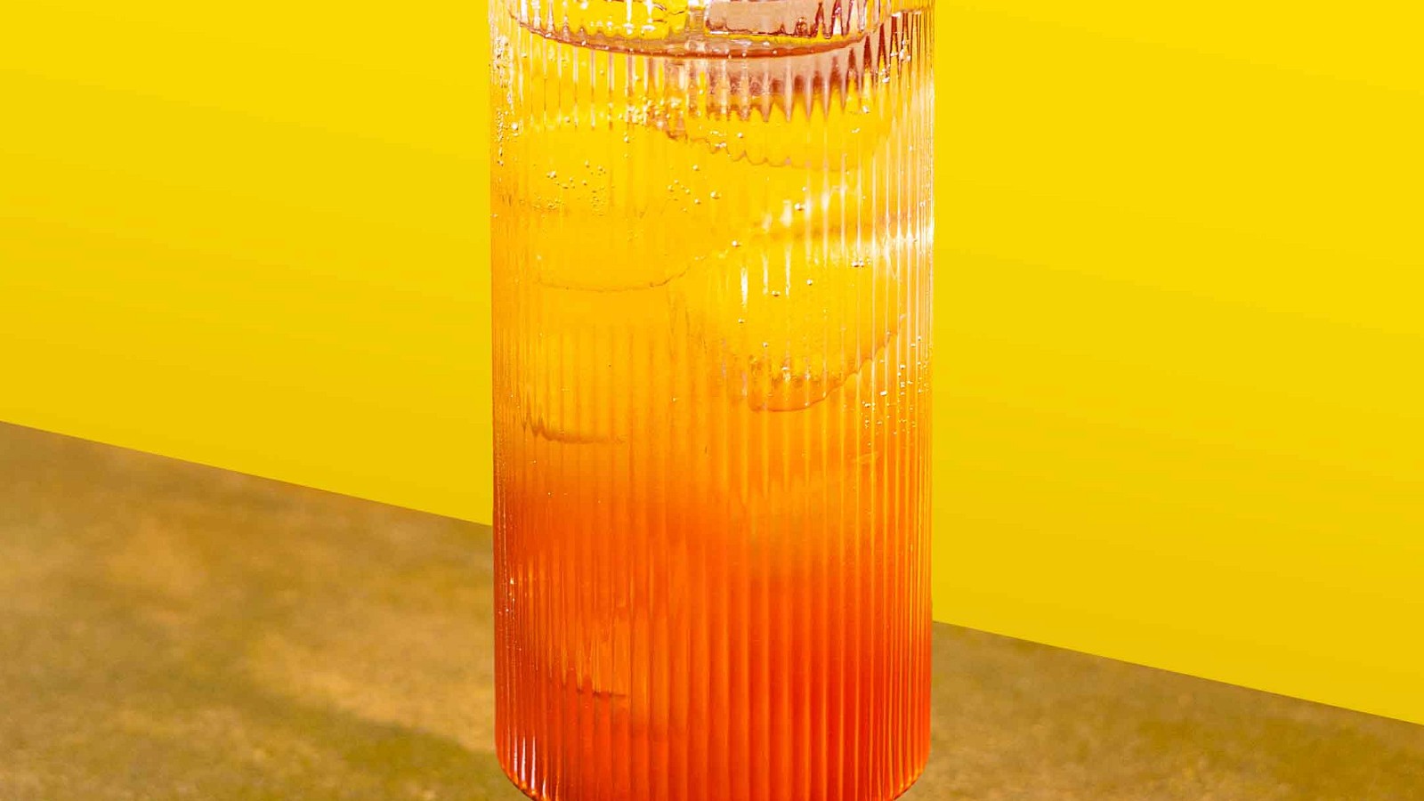 Apple Collins-image