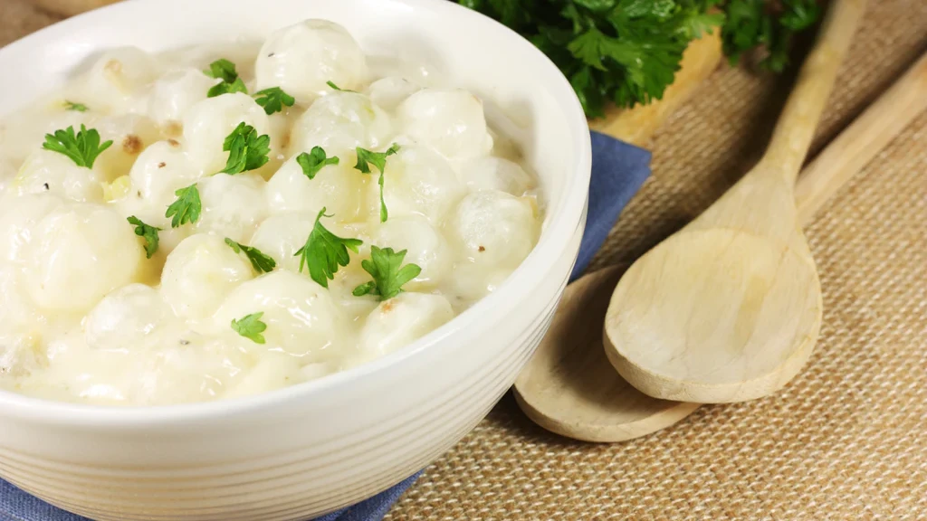 Image of Creamed Onions and Mushrooms