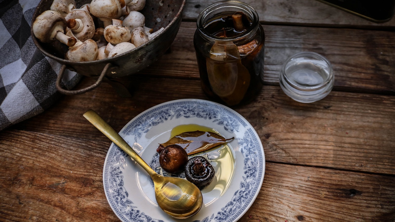 Image of Recipe-71-Mushroom Confit in Olive Oil 