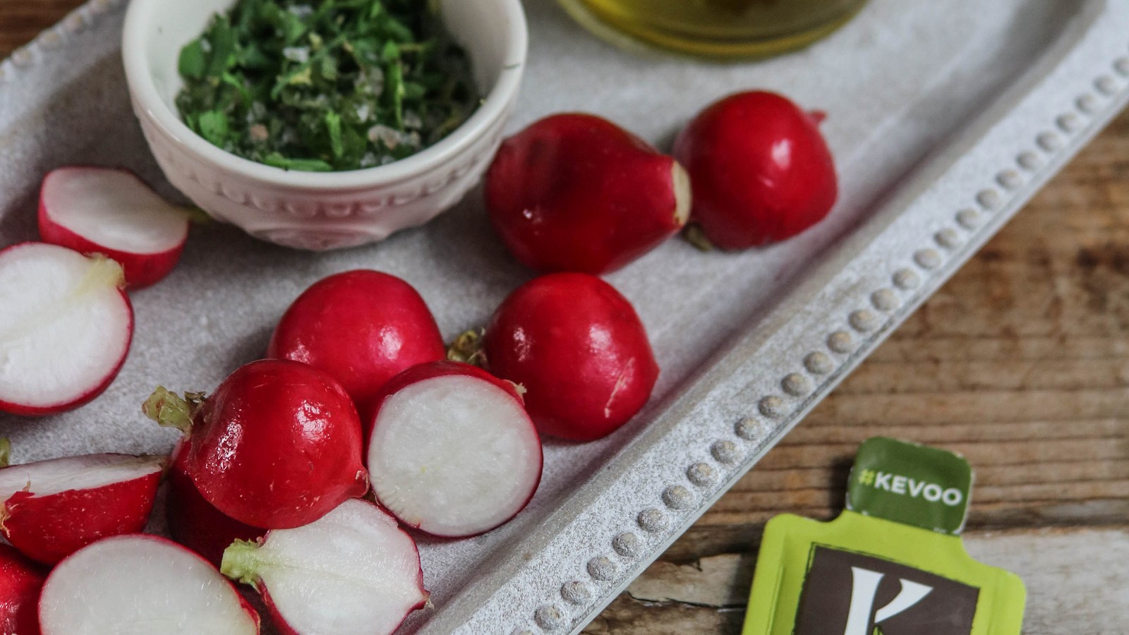 Image of Recipe-120-Radishes with Herbed Salt and Olive Oil