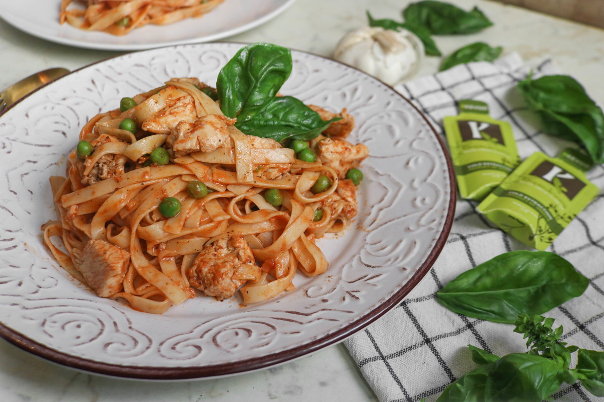 Recipe-207-Tagliatelle Chicken Ragu