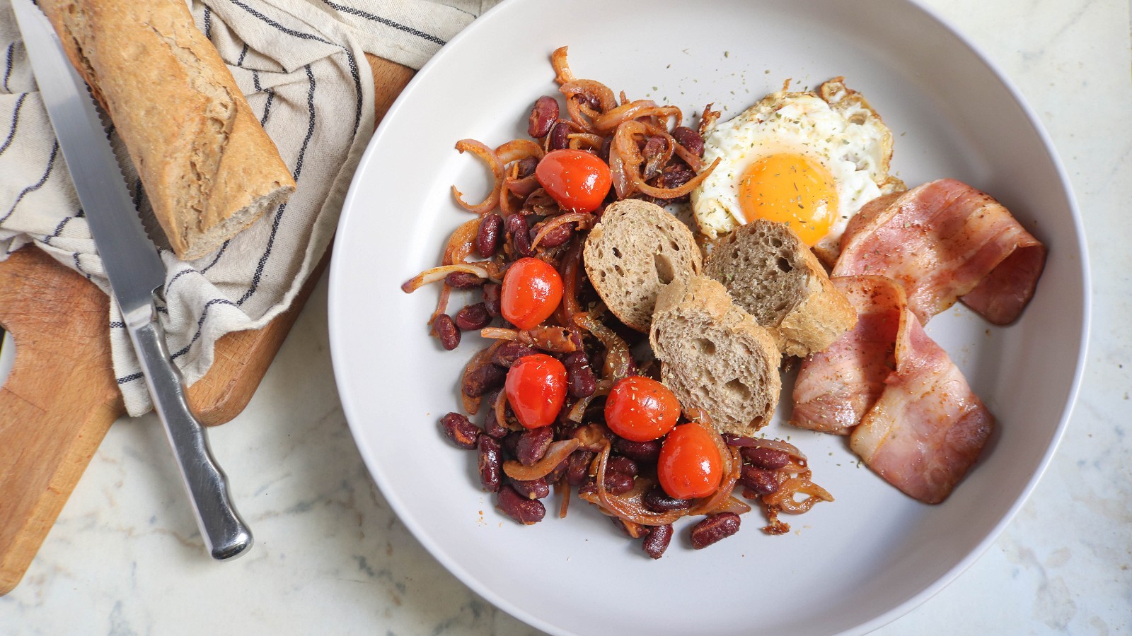 Image of Recipe-305-Eggs And Beans with Bacon and Cherry Tomatoes