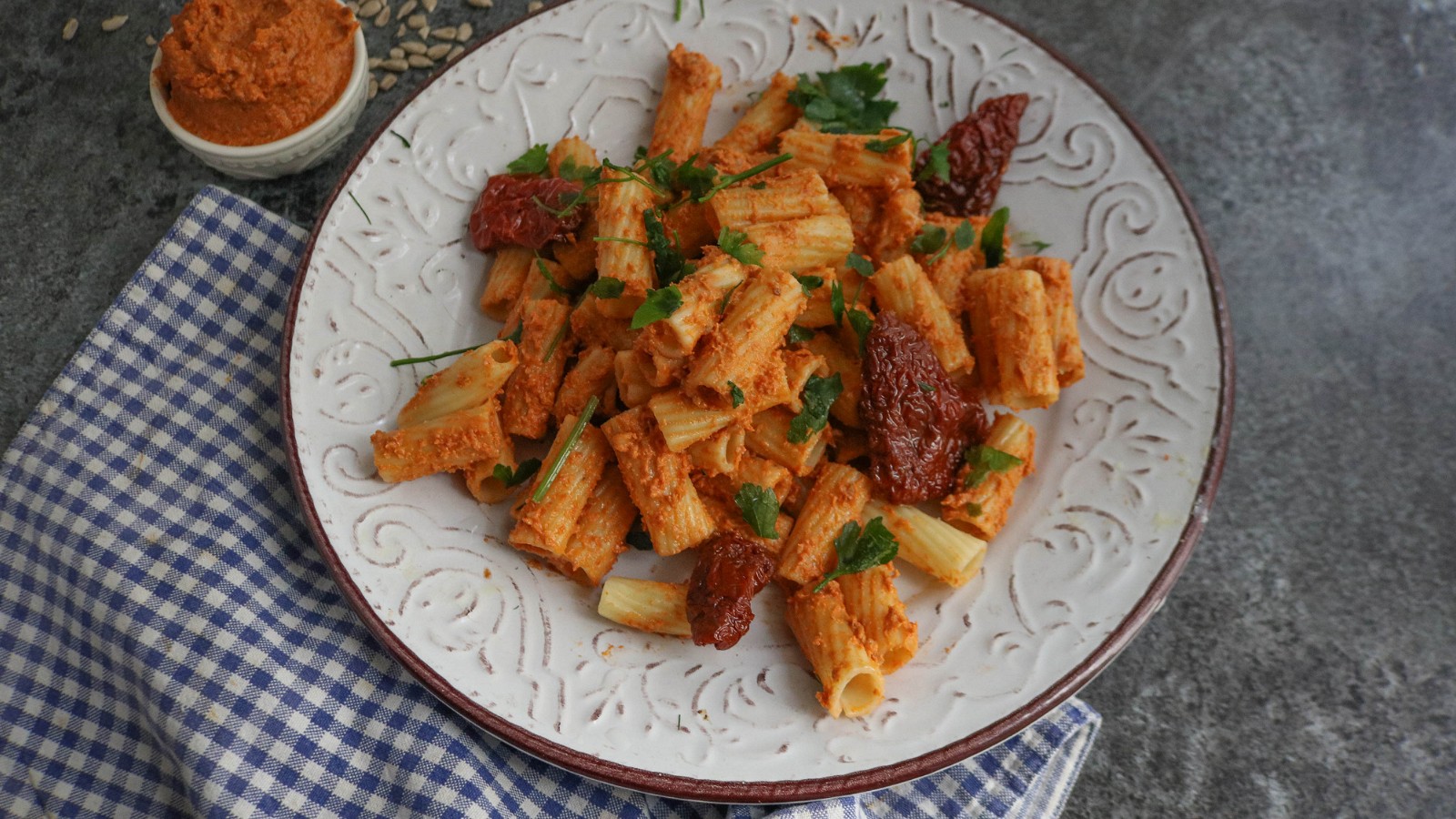 Image of Recipe-332-Dried Tomato Pesto & Pasta