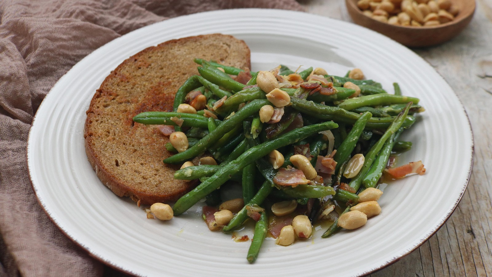 Image of Recipe-351-Green Beans with Bacon and Peanuts sauteed in Olive Oil
