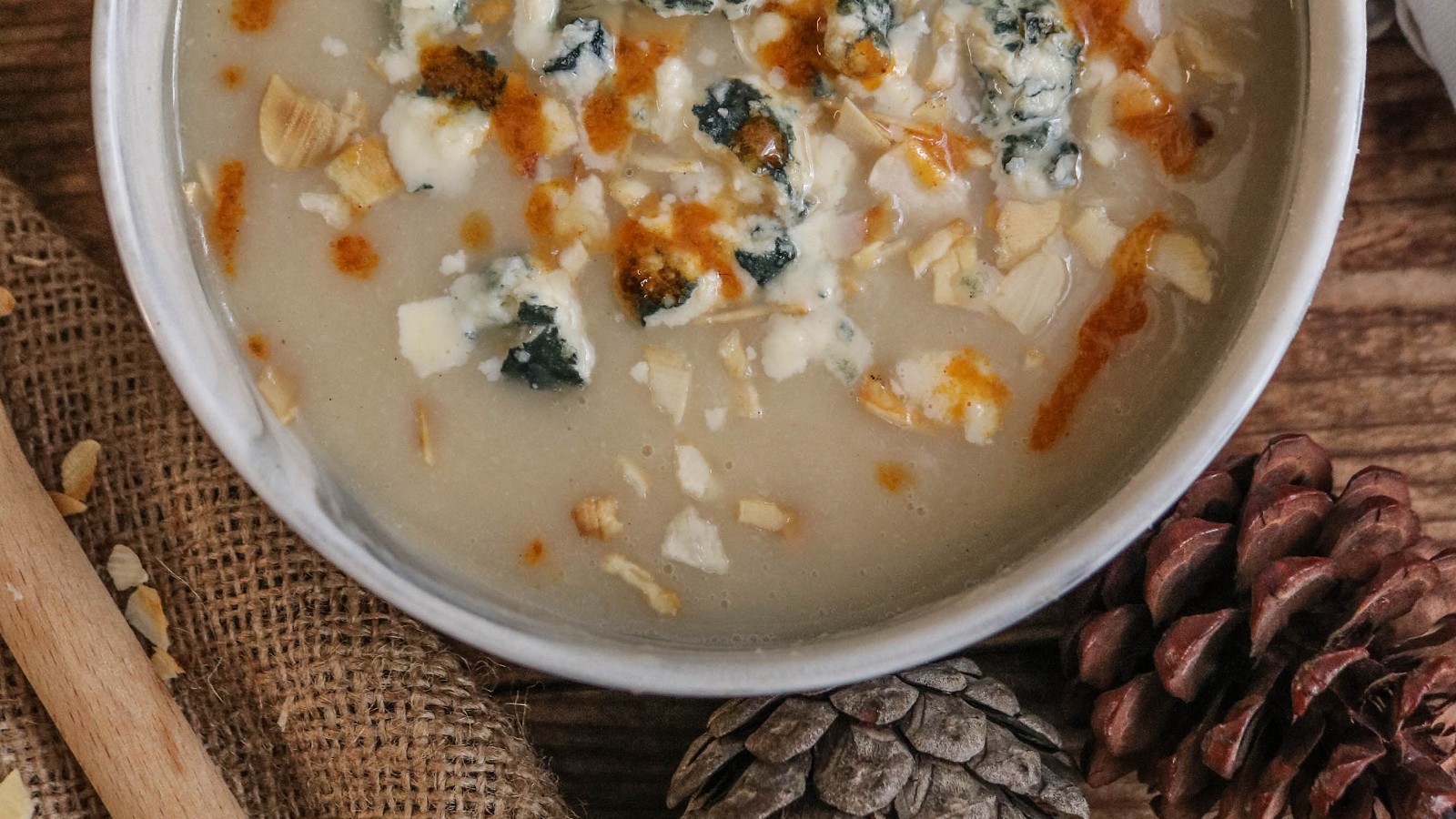 Image of Recipe-135-Cauliflower and Blue Cheese Soup with Toasted Almonds 