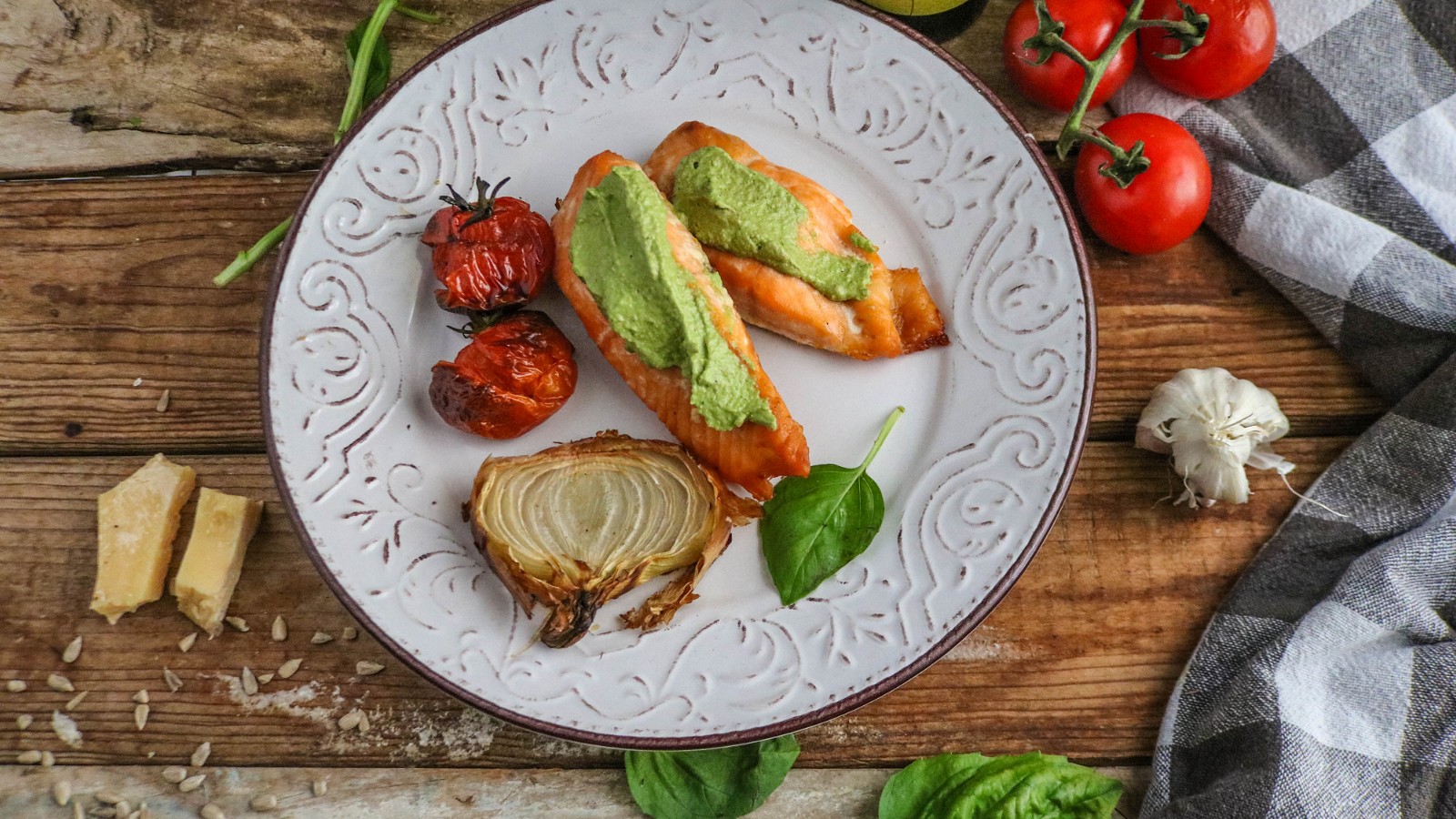 Image of Recipe-200-Baked Salmon and Charred Tomatoes with Pesto