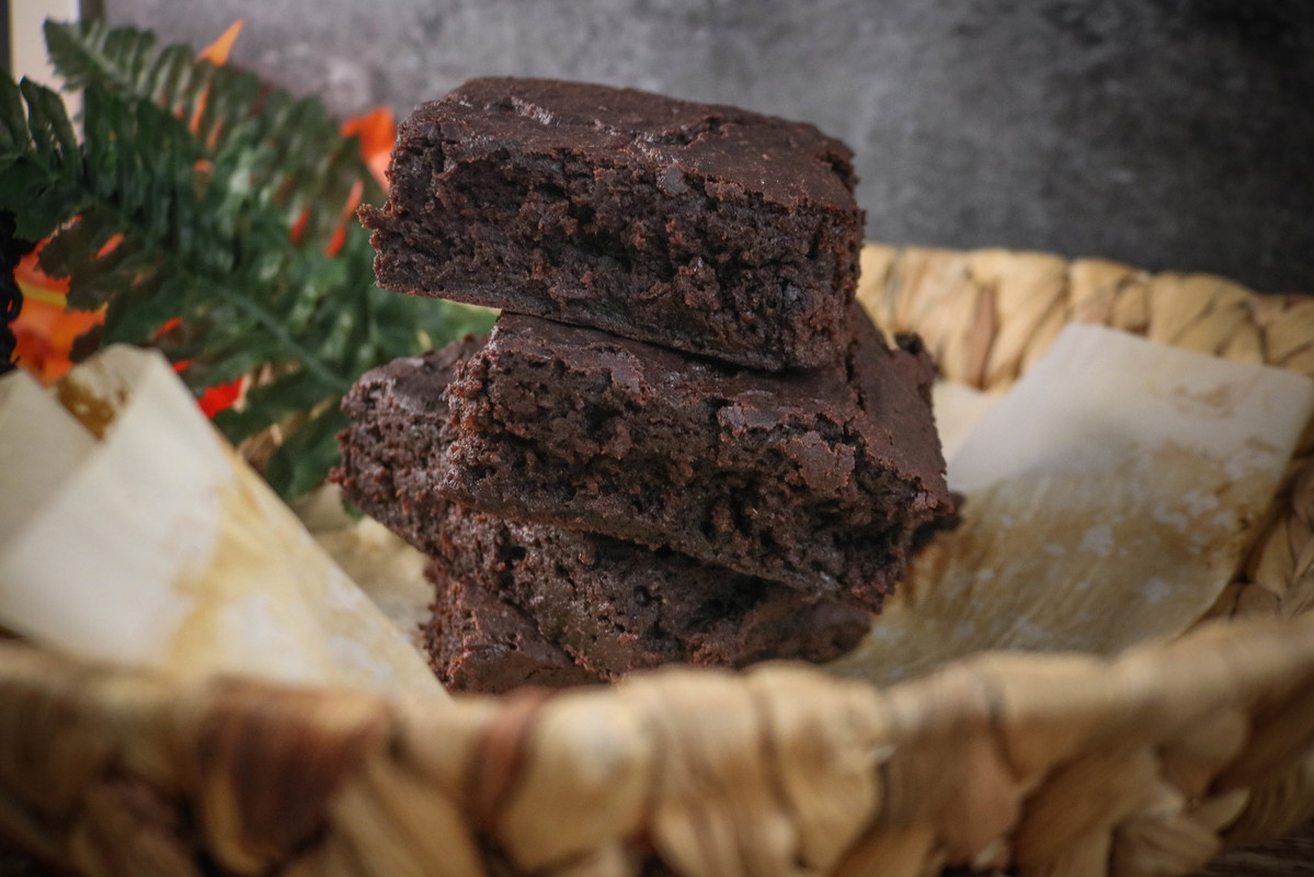 Recipe-188-Beetroot Chocolate Brownies