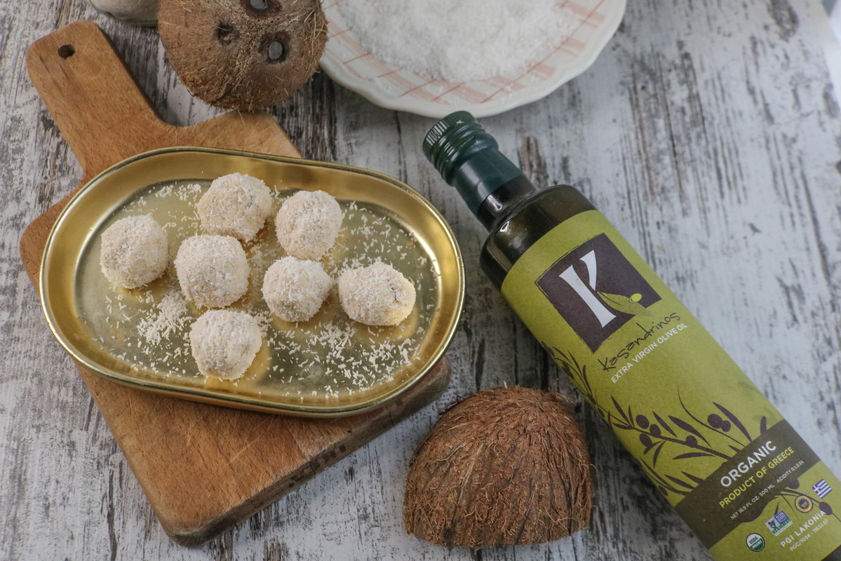 Recipe-223-Coconut EVO Cheesecake Balls