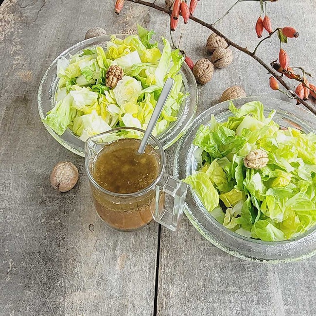 Image of Wintersalat mit Quitten-Vanille Dressing