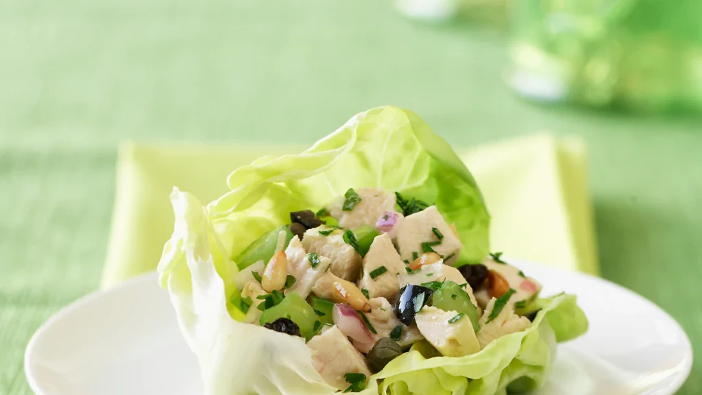 Image of Chicken Salad in Lettuce Cups