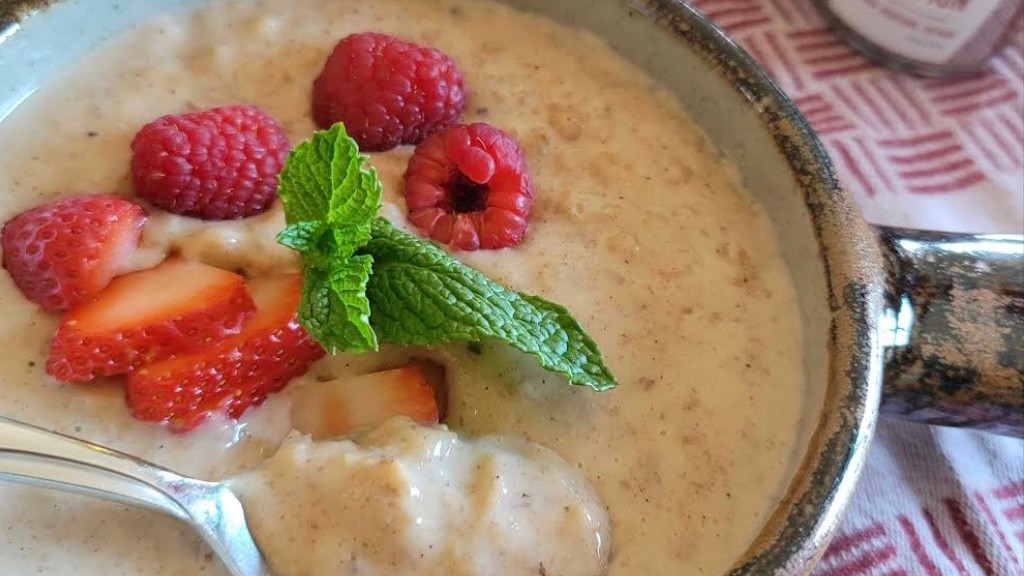 Image of Caribbean-Inspired Spiced Breakfast Porridge
