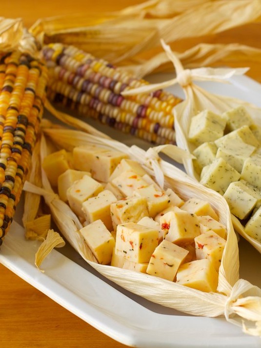 Cheddar in Corn Husk Bowls 