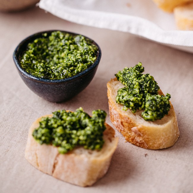 Image of Selbstgemachtes Bärlauch-Pesto