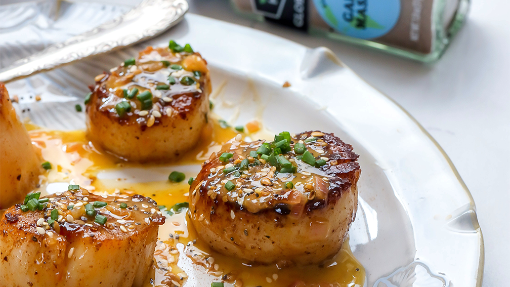 Image of Garam Masala Scallops & Dirty Beurre Blanc