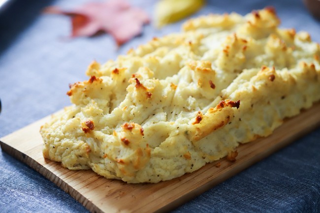 CEDAR PLANK MASHED POTATOES