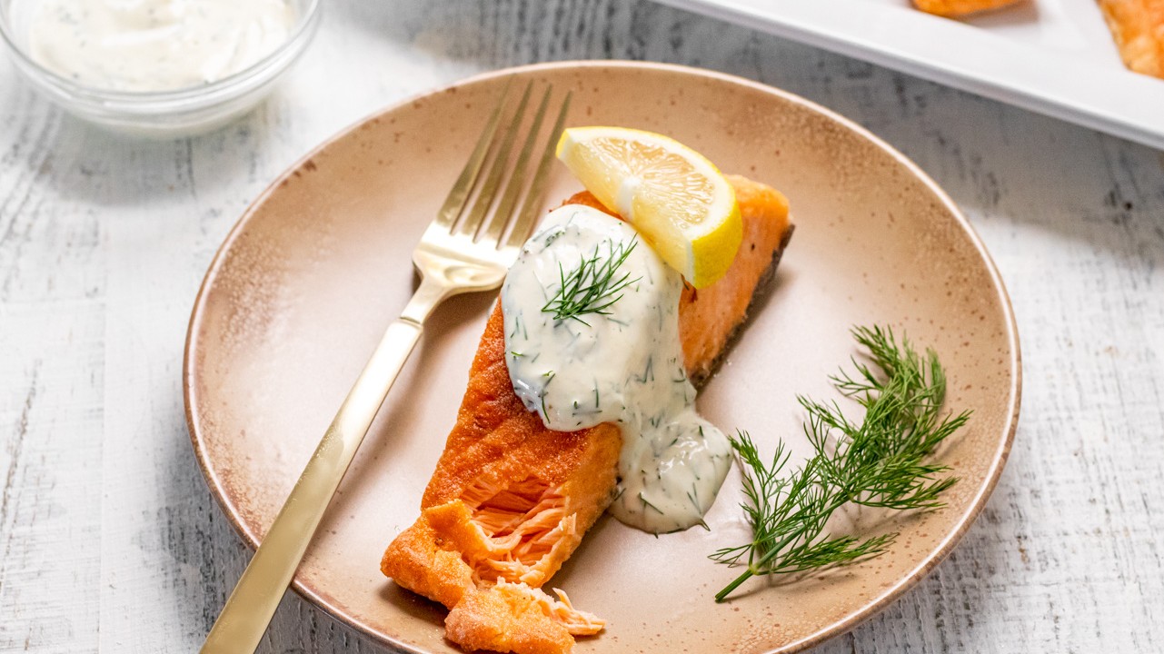 Image of Easy Salmon with Dill Sauce Recipe