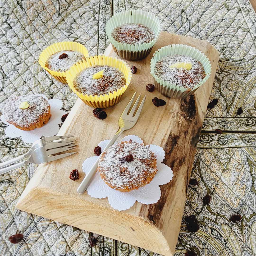 Apfelmuffins mit beschwipsten Rosinen, saftig, würzig & fein
