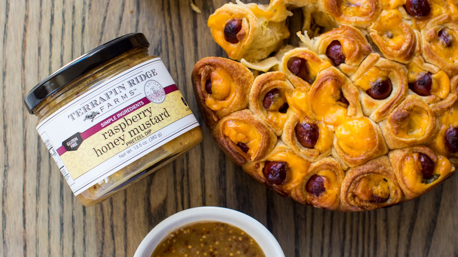 Image of Cheesy Pigs in a Blanket Appetizer