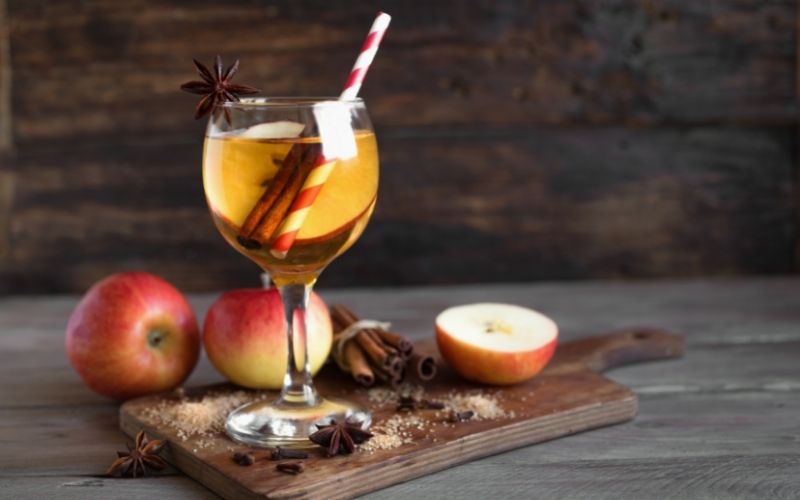 Caramel Apple Pie Mocktail