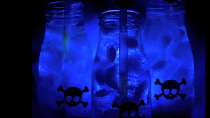 Image of Glow in the Dark Skeleton Juice