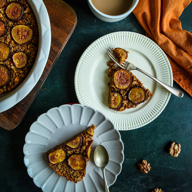 Image of Healthy Baked Oatmeal With Figs