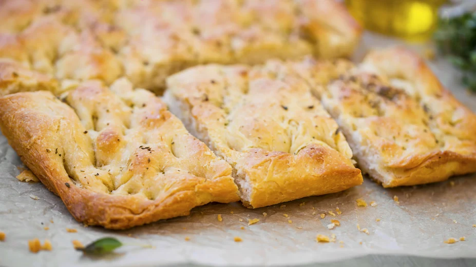 Spicy Garlic Focaccia – Sauer Brands