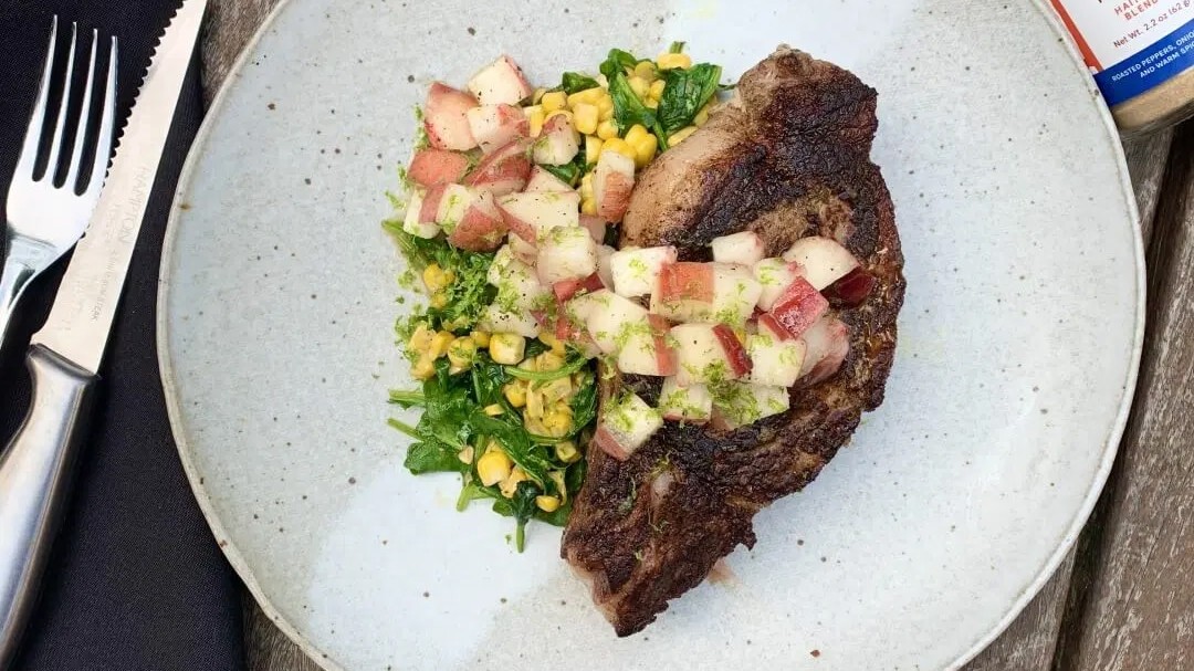 Image of Mama Manje Pork Chops with Peaches and Corn