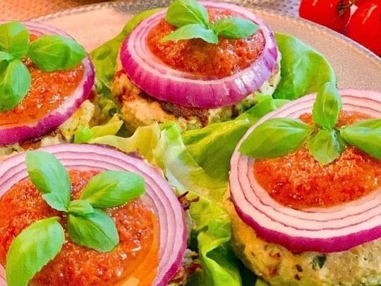 Image of Sundried Tomato Chicken Burgers