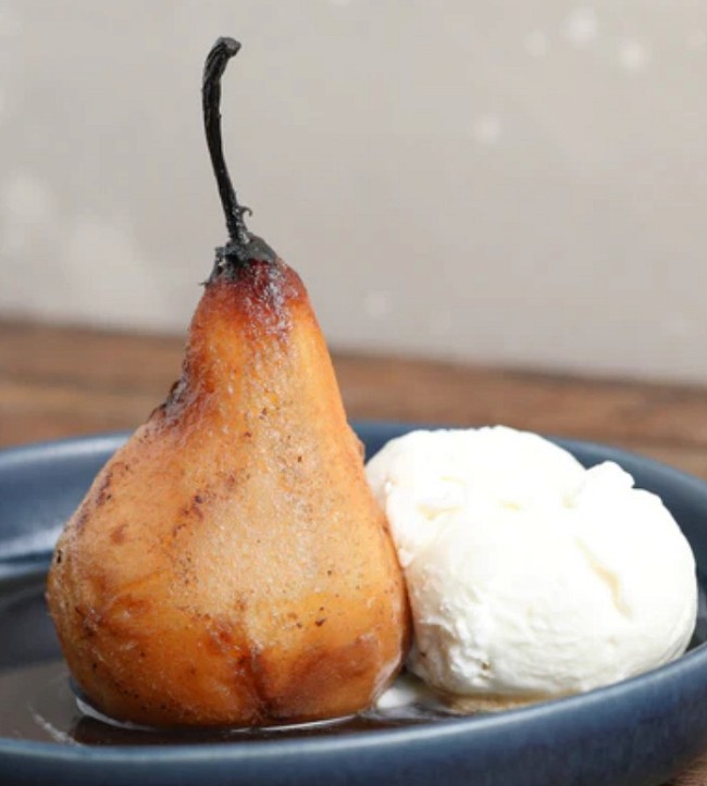 Image of Spiced Poached Pears