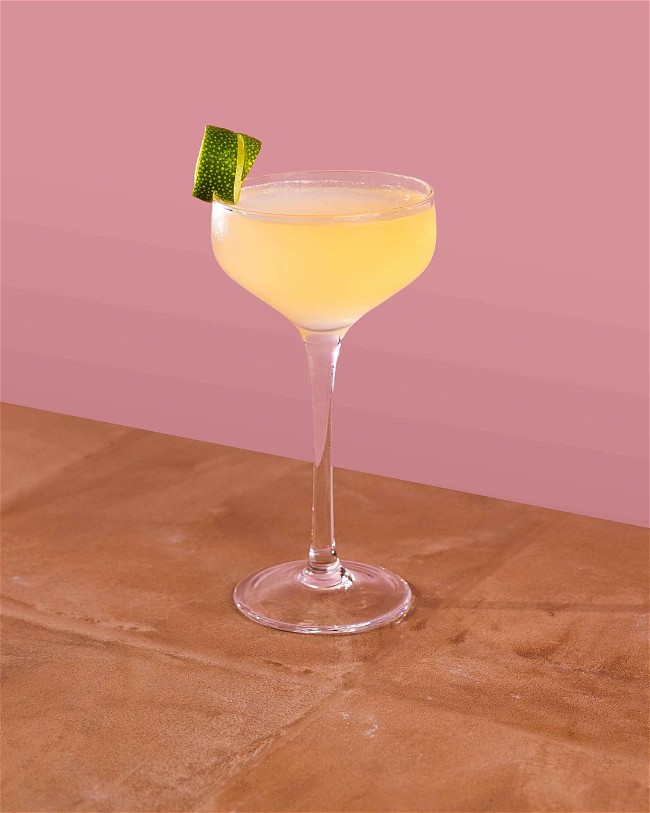 Image of Gimlet à la pomme verte faible en sucre