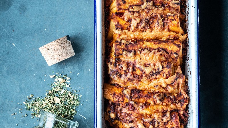 Image of Pull Apart Bread mit Tomaten-Kräuterbutter