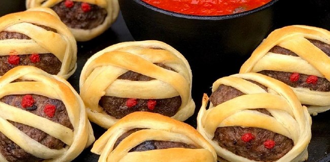 Image of Venison Mummy Meatballs & Homemade Marinara Sauce