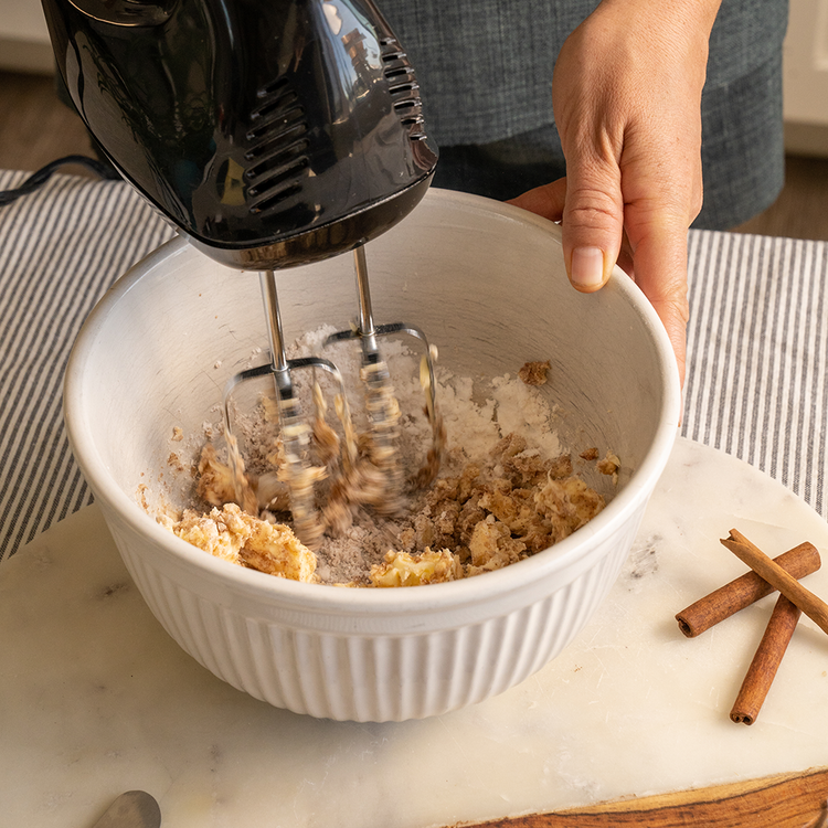 Image of Beat for 30 seconds using an electric hand mixer.  Mix until fluffy and smooth.