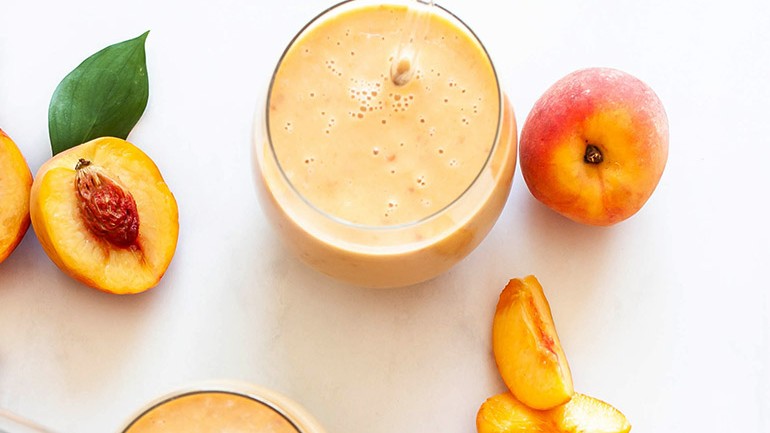 Image of Spiced Peach Smoothie Recipe